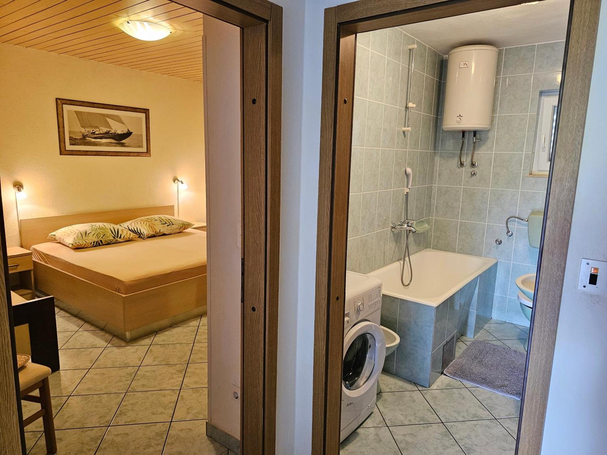 Apartment Nikica Трогір Номер фото