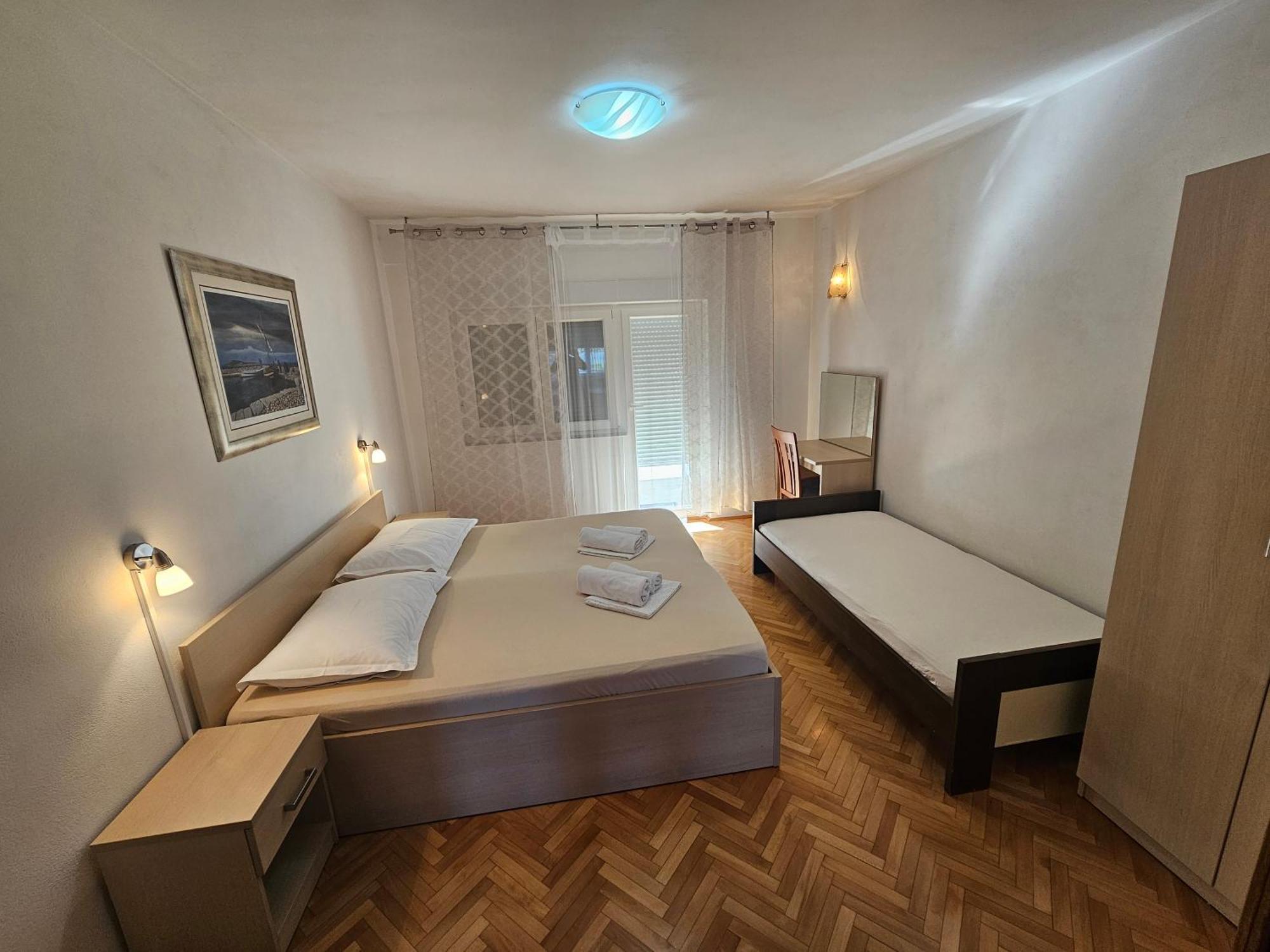 Apartment Nikica Трогір Екстер'єр фото